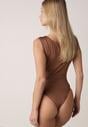 Brązowe Body Bez Rękawów z Kopertowym Dekoltem Neaniethra