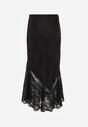 Czarna Spódnica z Satyny z Koronką i Rozcięciem na Nogę Doritana