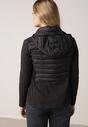 Czarna Pikowana Kurtka Przejściowa z Kapturem i Elastycznymi Rękawami Nikitha