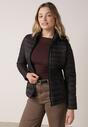 Czarna Pikowana Kurtka Przejściowa z Kapturem i Elastycznymi Panelami Feziala