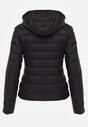 Czarna Taliowana Przejściowa Kurtka Pikowana z Odpinanym Kapturem Zinnorae