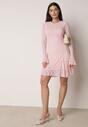 Różowa Sukienka Koronkowa z Rozkloszowanymi Rękawami Cinatea