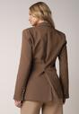 Brązowa Taliowana Marynarka z Wiskozą z Marszczeniem i Aplikacją przy Wiązaniu Alyndra