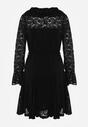 Czarna Koronkowa Sukienka z Cienkim Paskiem i Rozkloszowanymi Rękawami Jovaila