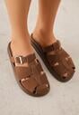 Ciemnobrązowe Klapki z Paskami i Kwadratową Sprzączką Olyndar