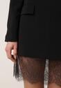 Czarna Pudełkowa Sukienka VICES o Kroju Marynarki z Koronką Nyshis