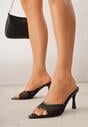 Czarne Klapki na Szpilce z Siateczkową Wyciętą Cholewką Laomesine