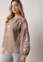 Beżowa Bawełniana Bluzka Boho z Ozdobnym Haftem i Sznurkiem z Frędzlami Lamegenia