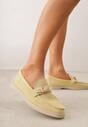 Żółte Mokasyny z Prostokątną Metaliczną Ozdobą Aeleorane