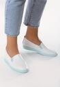 Biało-Niebieskie Slip On Thrillers