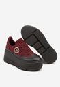 Bordowe Sneakersy Vices na Platformie Zdobione Okrągłą Aplikacją Wodvire