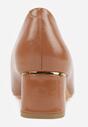 Ciemnobeżowe Czółenka na Obcasie Vices ze Skórzaną Wkładką Ozdobione Klamrą Aponelle