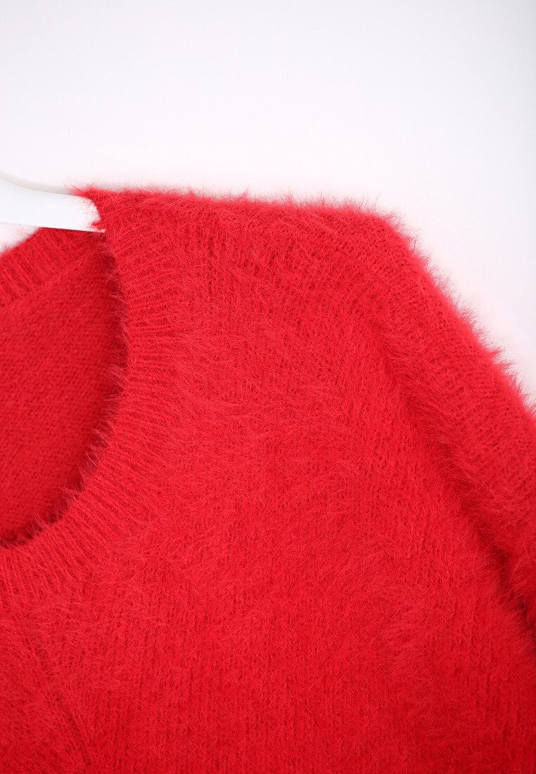 Czerwony Sweter Angle Cut