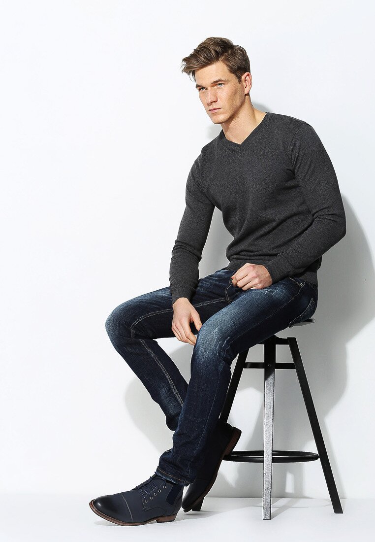 Ciemnoszary Sweter Klasik V Neck 