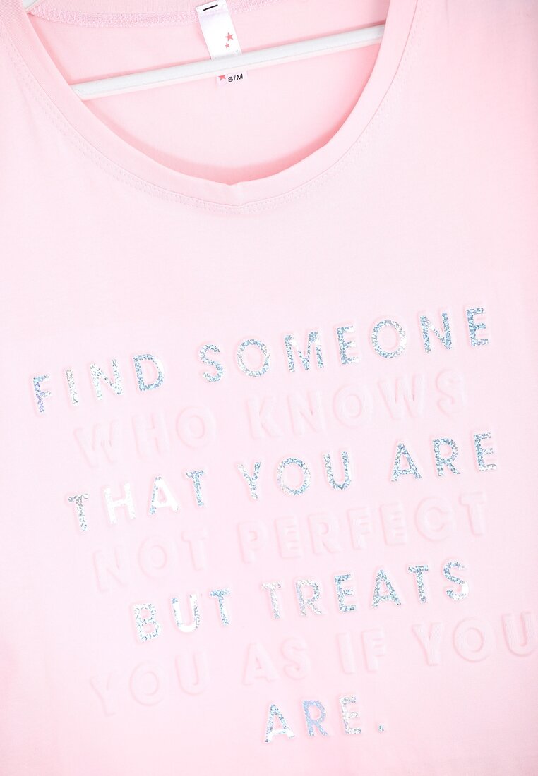 Różowy T-shirt Perfect Style