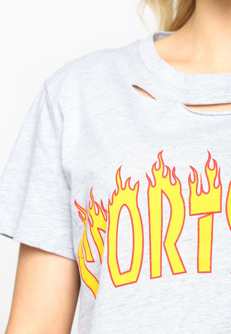Szary T-shirt In The Fire