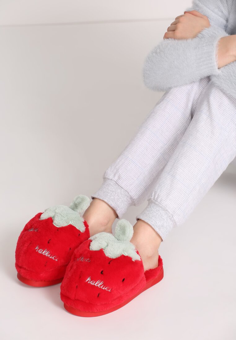 Czerwone Kapcie Memorable