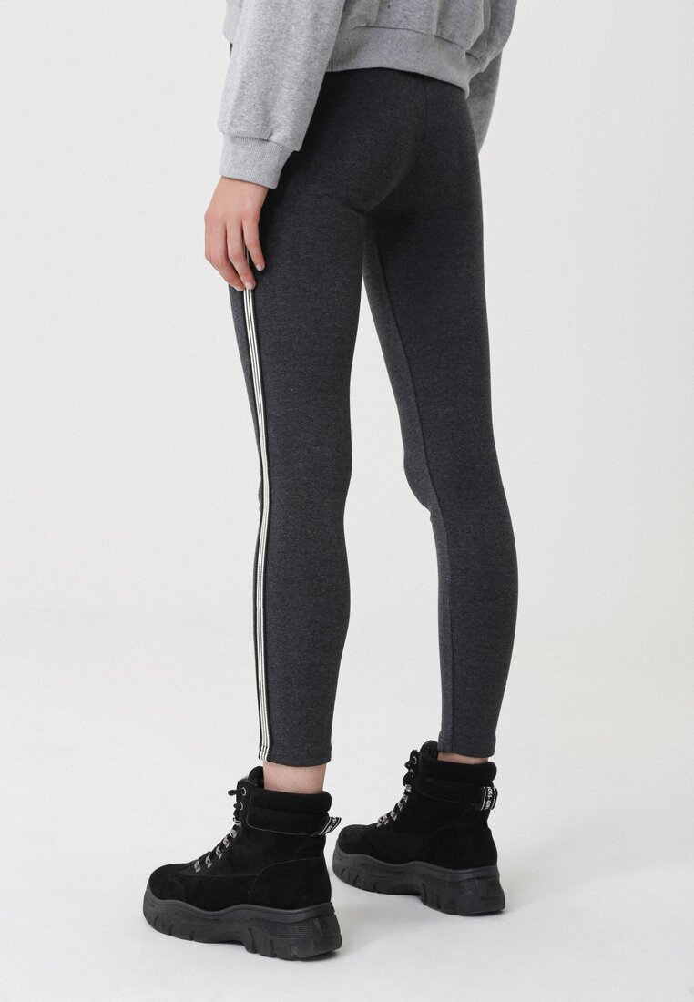 Szürke legging