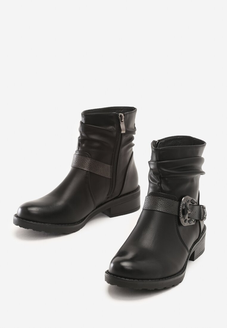 Botine Negre