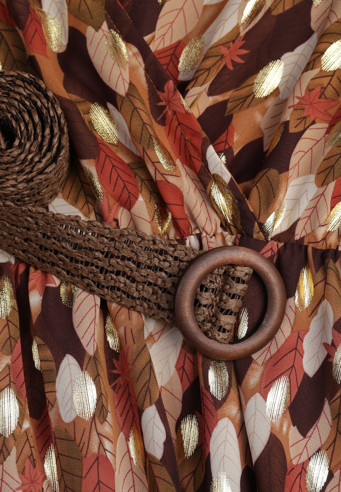 Camelowa Sukienka Windom z Błyszczącym Nadrukiem