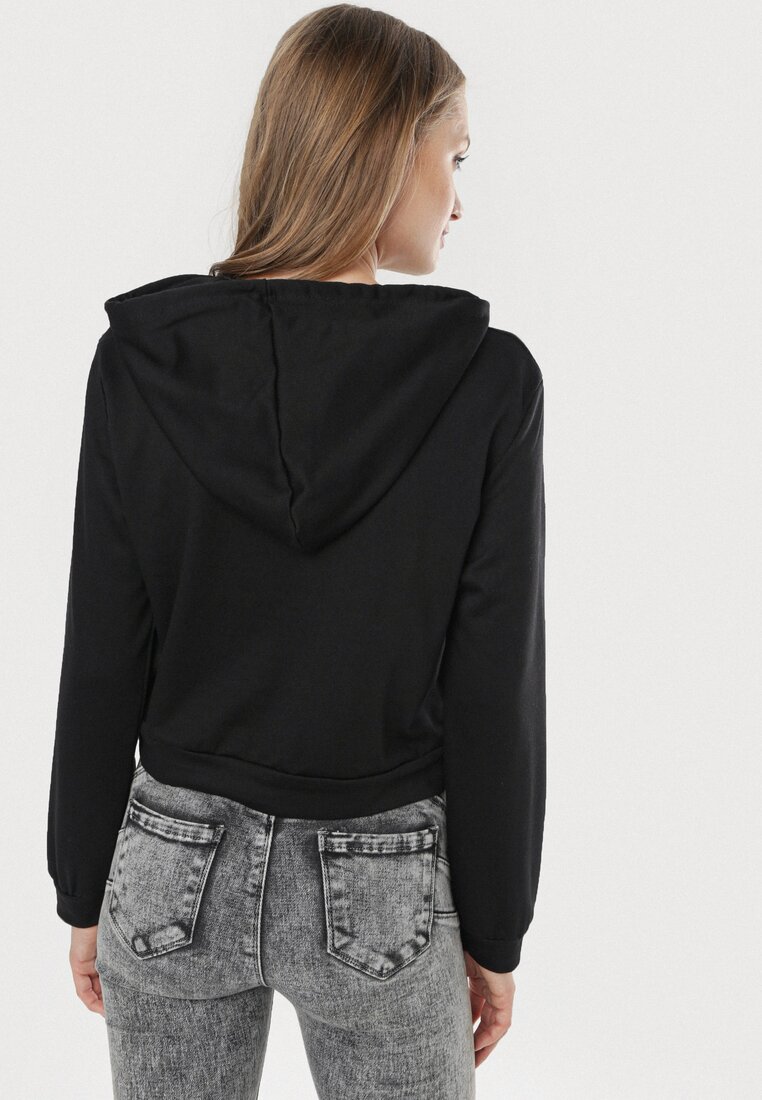 Czarna Bluza Thelnassa