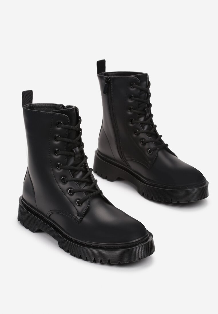 Botine Negre
