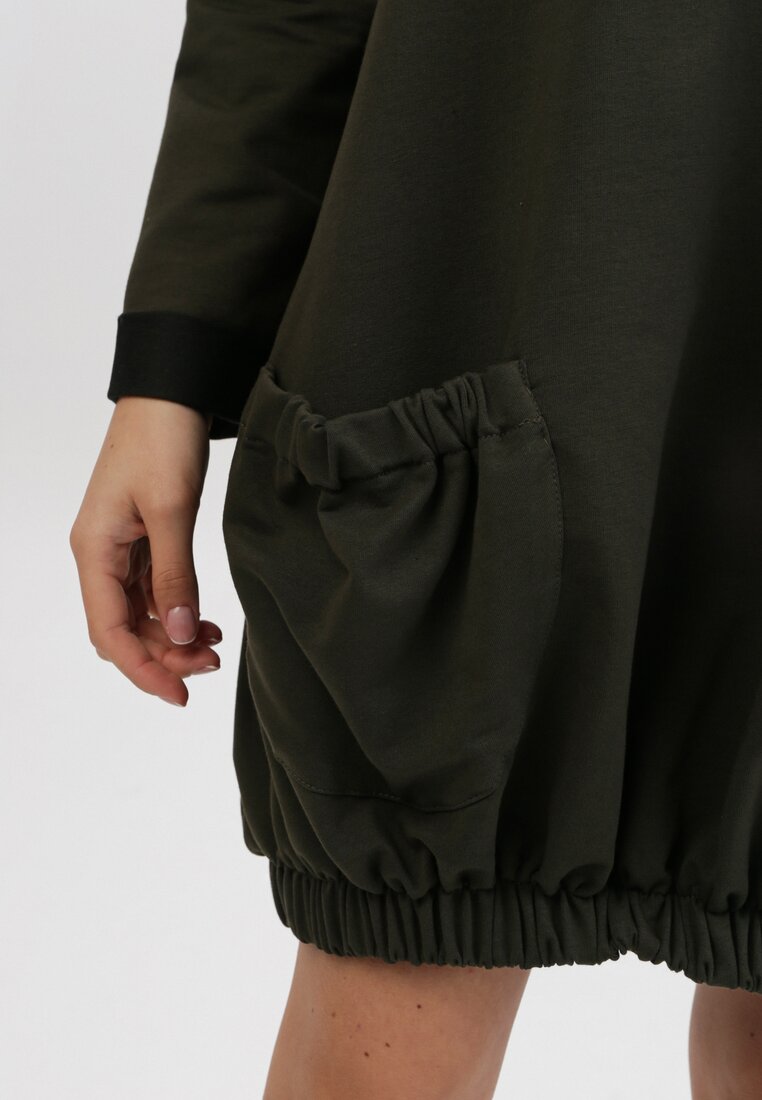 Ciemnozielona Bluza Sabrinophe