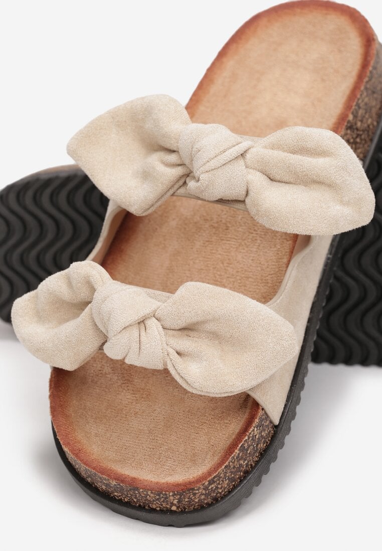 Beżowe Klapki Neamesise