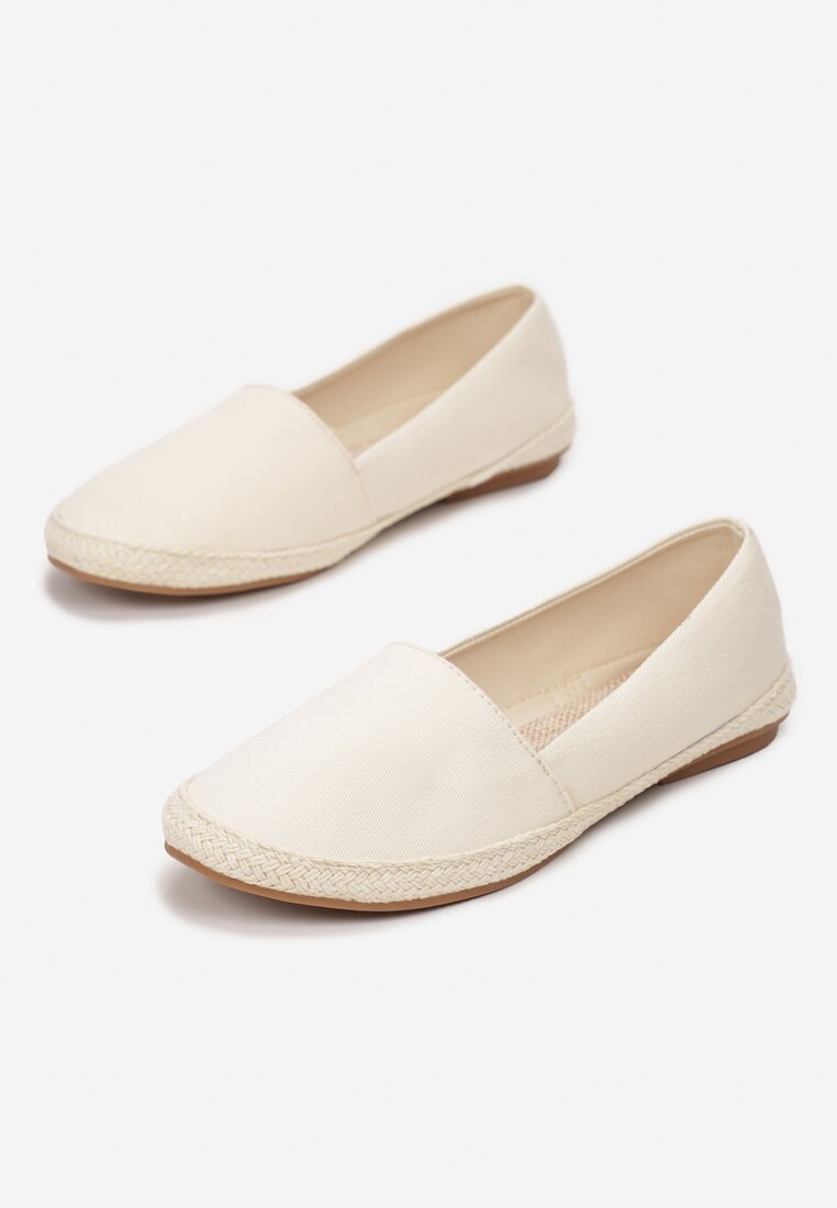 Beżowe Espadryle Calypheosis