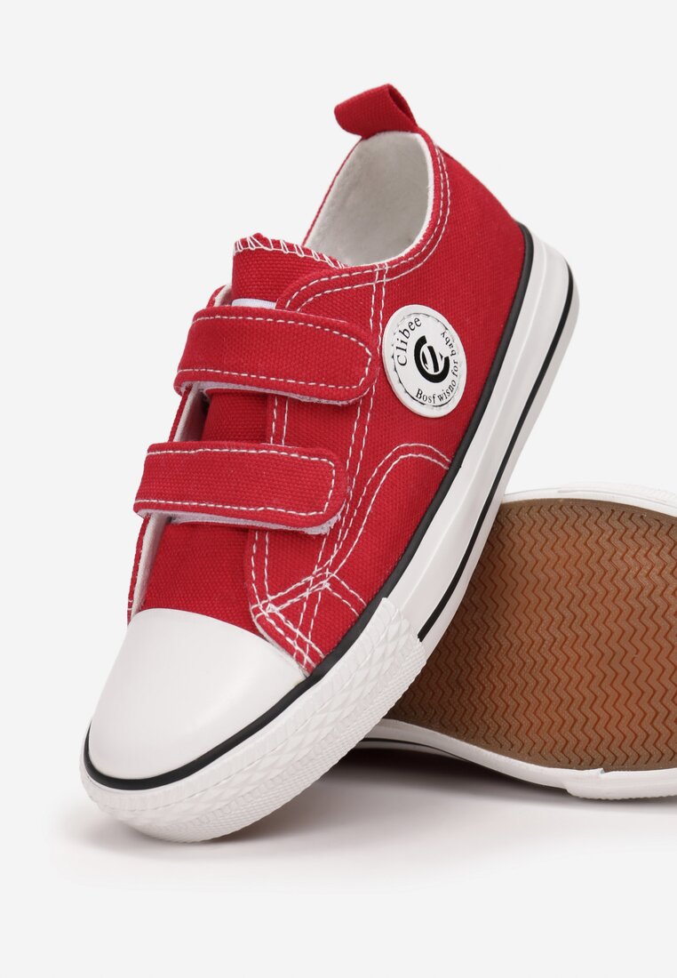 Czerwone Trampki Misea