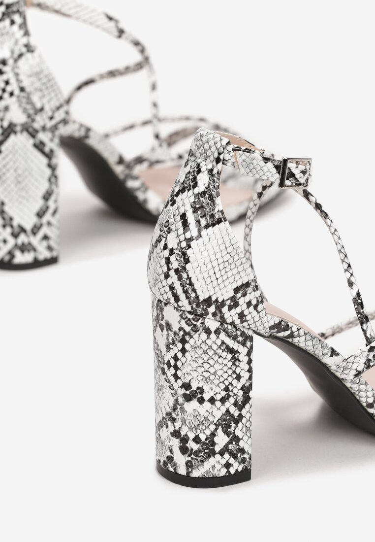 Białe Sandały Zephukas