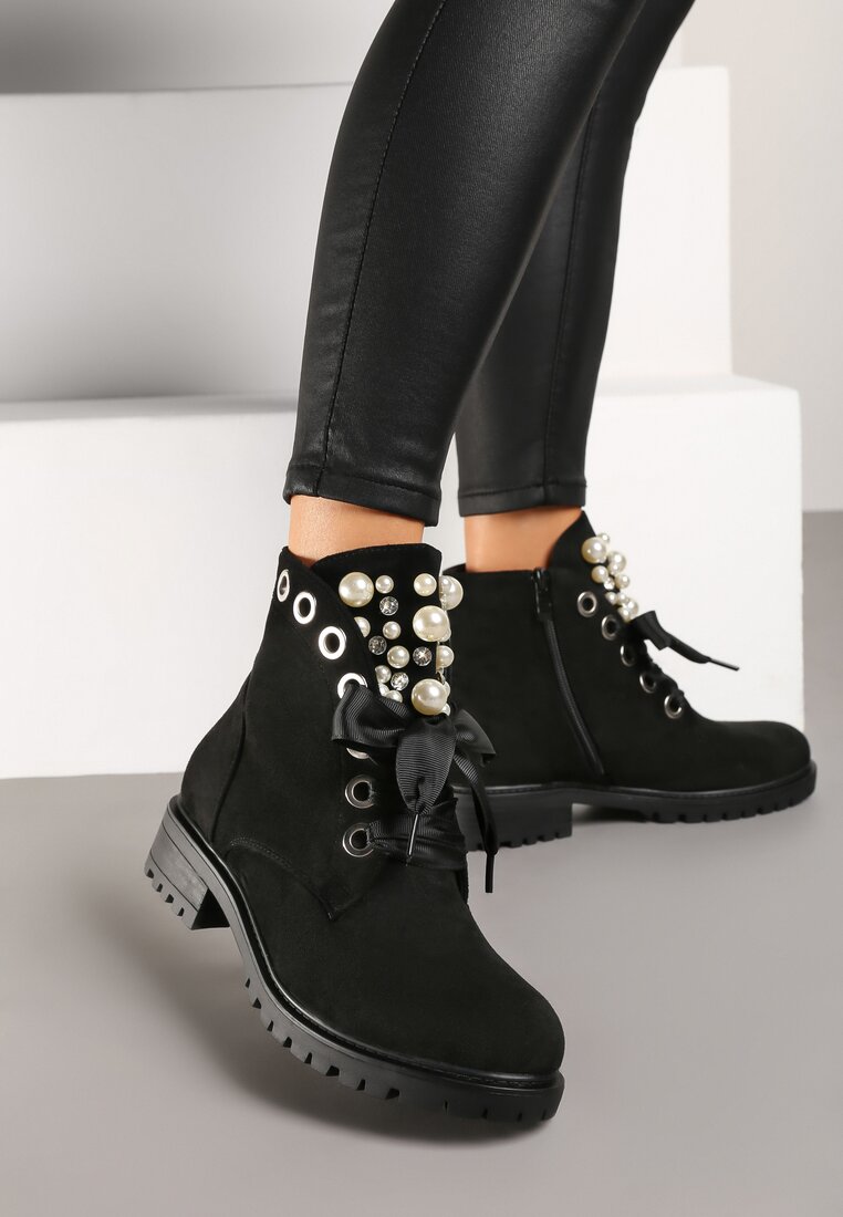 Botine Negre