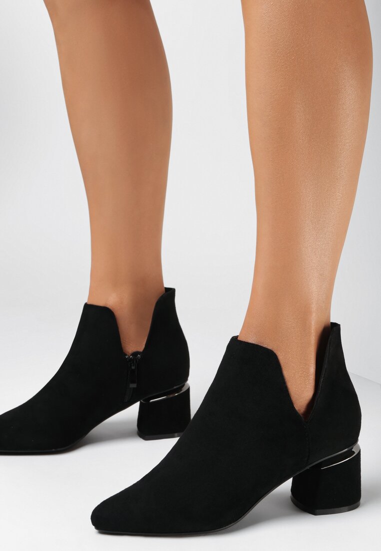 Czarne Botki Deinine