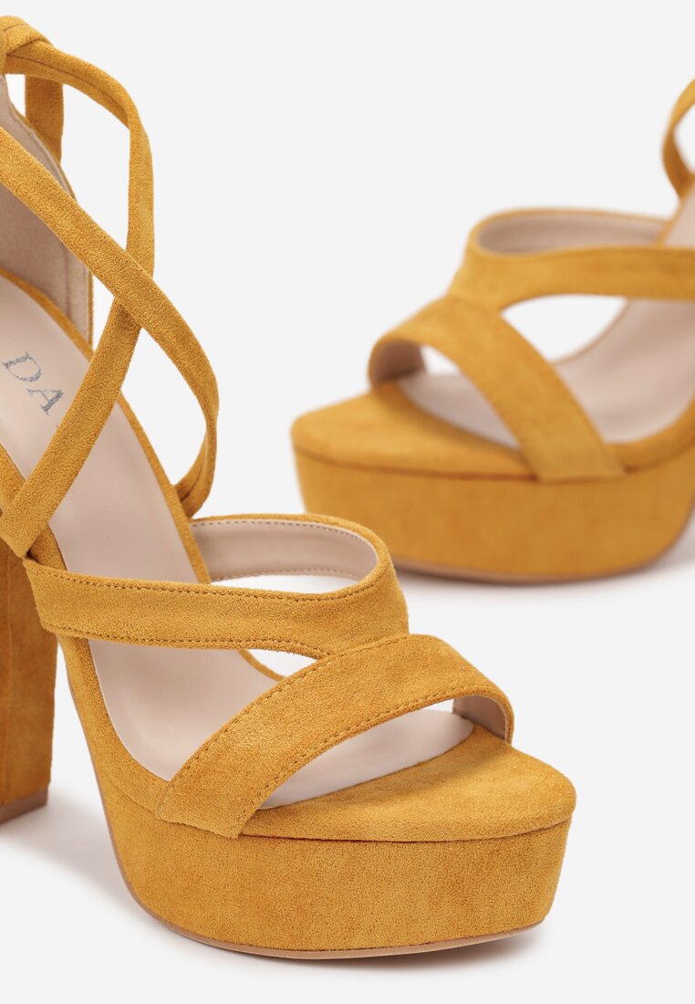 Żółte Sandały Memmi