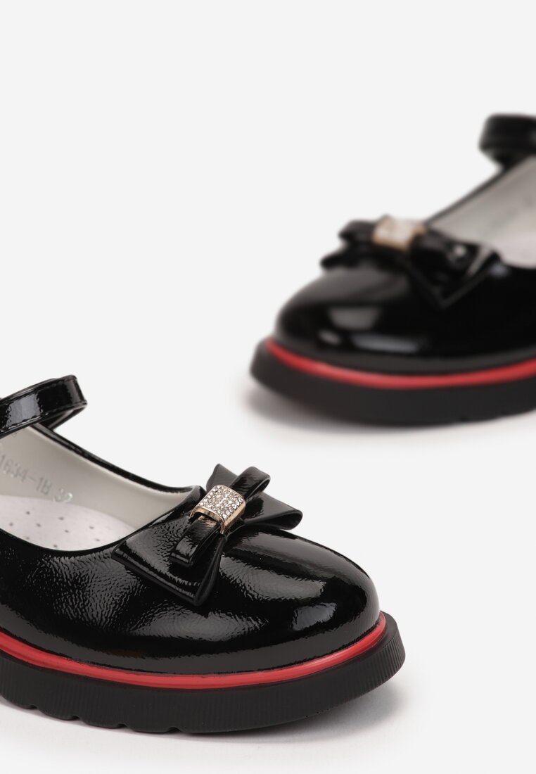 Pantofi casual Negru cu roșu