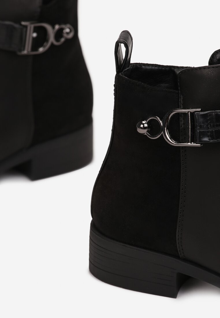 Czarne Botki Altenio