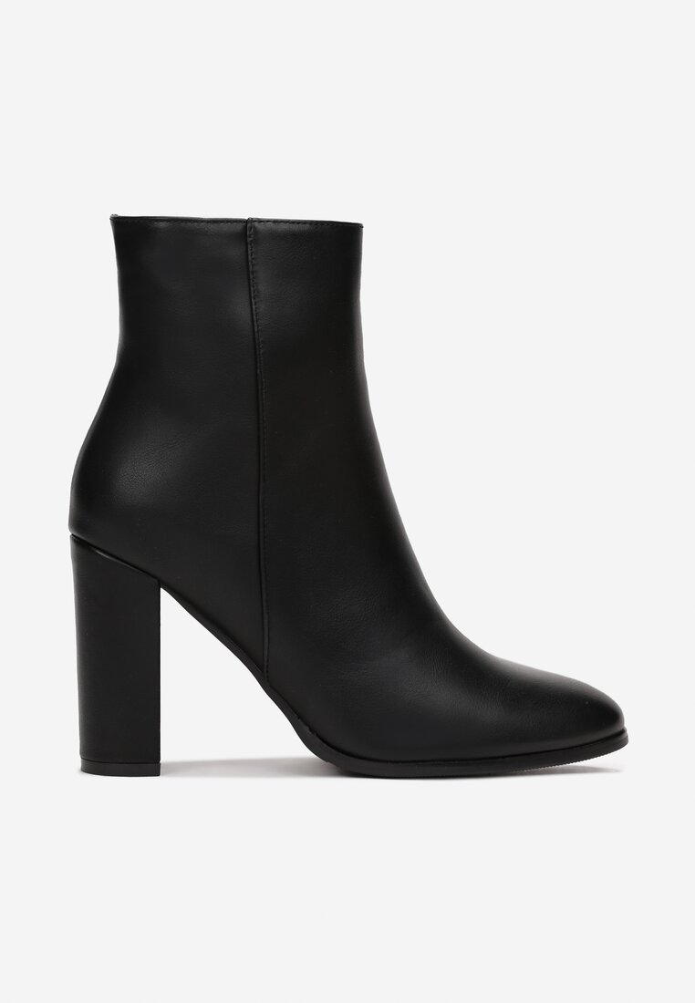 Czarne Botki na Słupku Bano