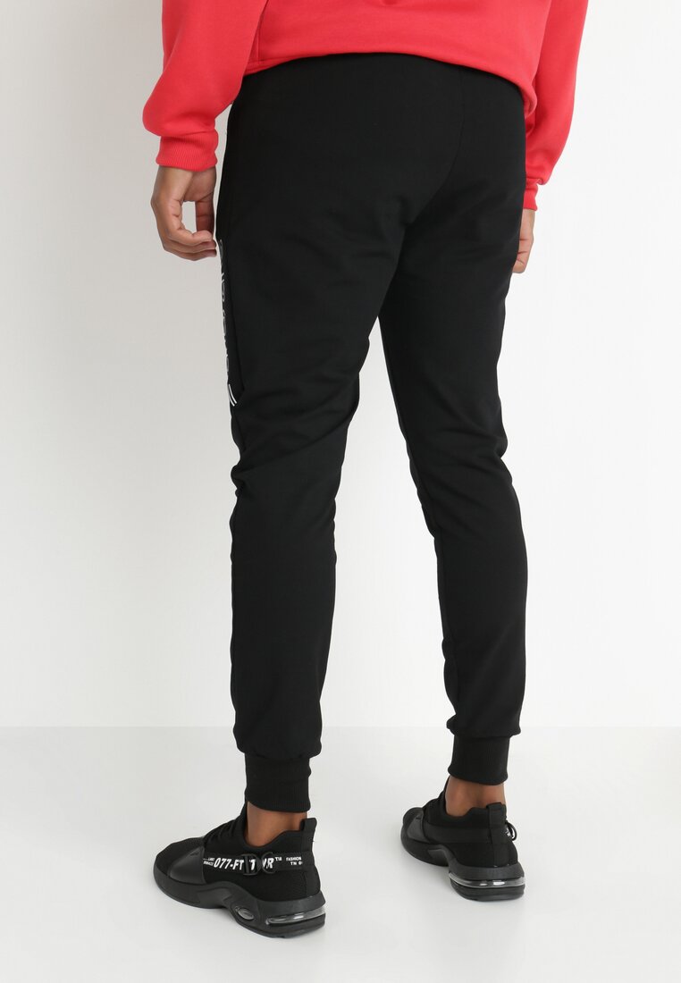 Czarno-Fioletowe Spodnie Eriksen