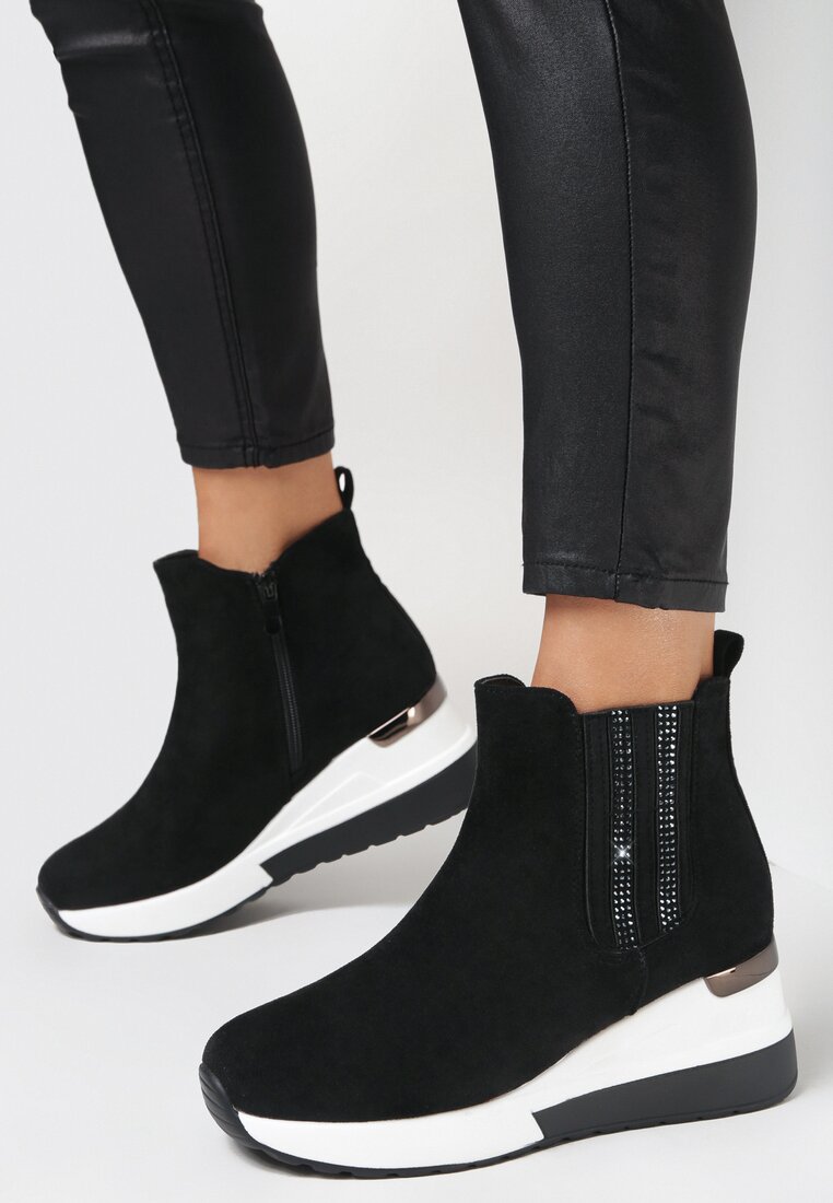 Botine Negre
