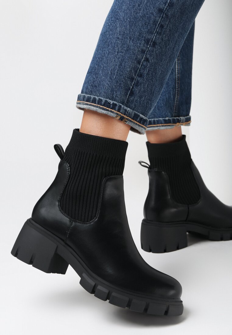 Czarne Botki z Elastyczną Cholewką Hekele