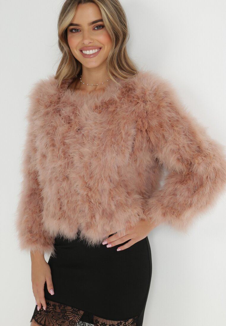 Różowy Płaszcz Krótki z Piórami Rengganis