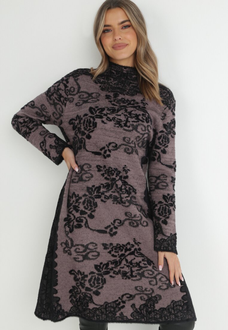 Ciemnofioletowa Sukienka Sweterkowa w Kwiaty z Półgolfem Niku