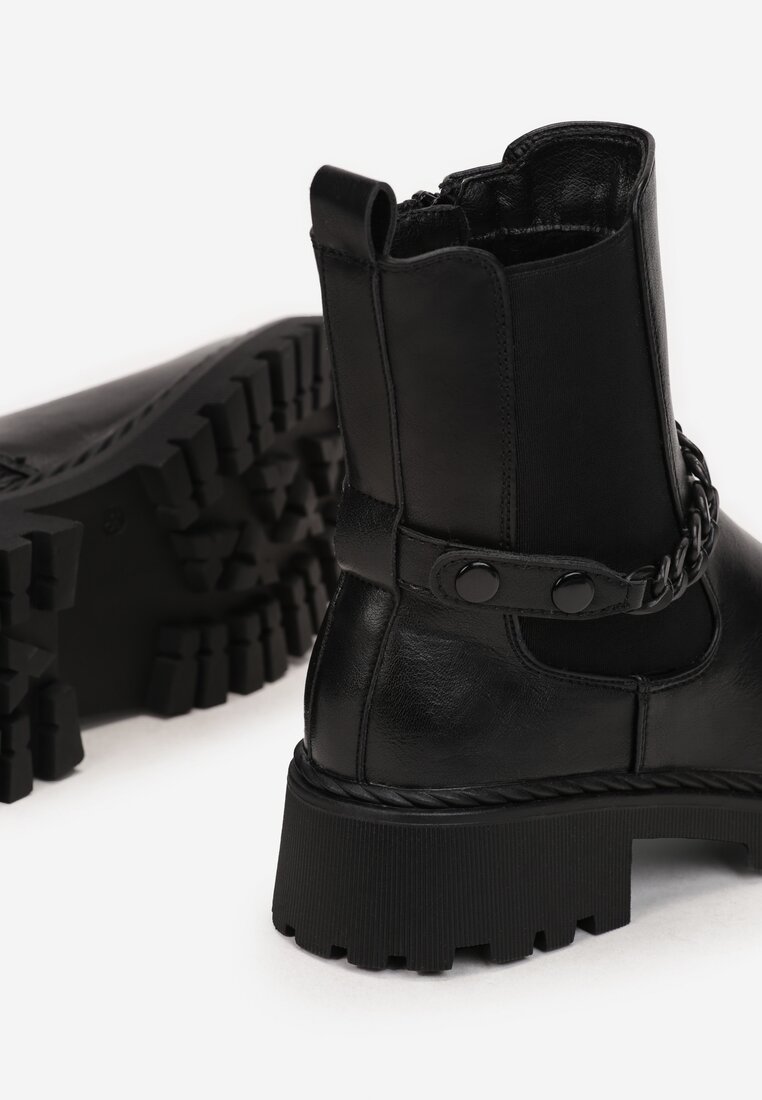 Czarne Botki Sztyblety z Łańcuchem Fazi