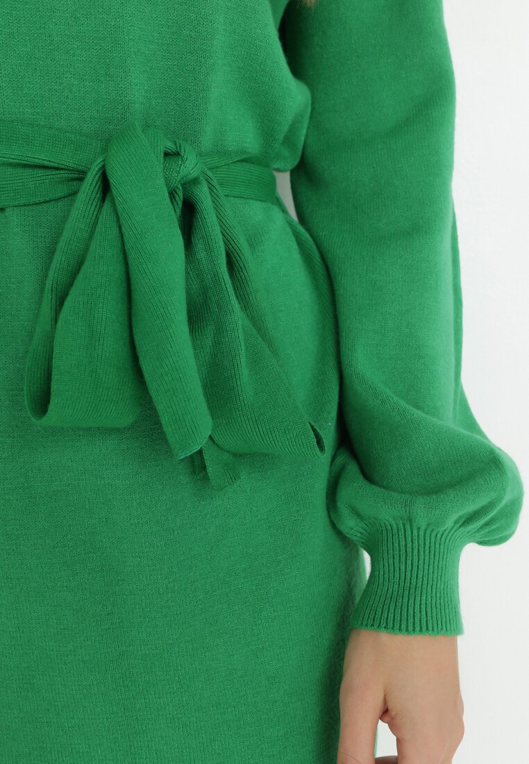 Zielona Sukienka Wełniana i Wiązanym Paskiem Vasune