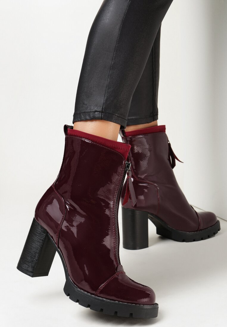 Bordowe Botki Lakierowane na Słupku Hypsousa