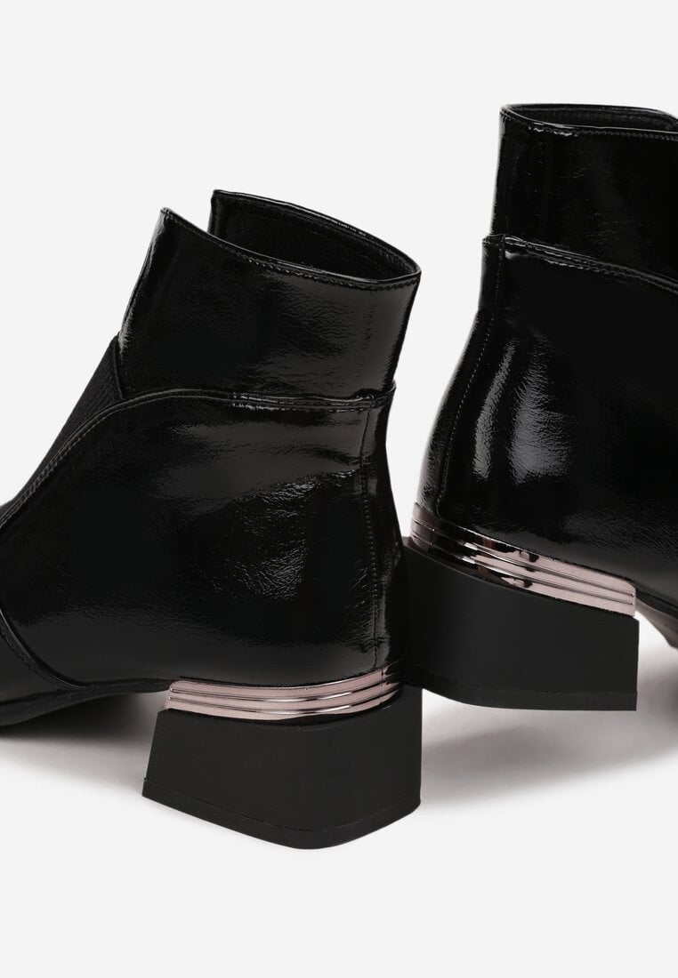 Czarne Botki na Słupku Dahi