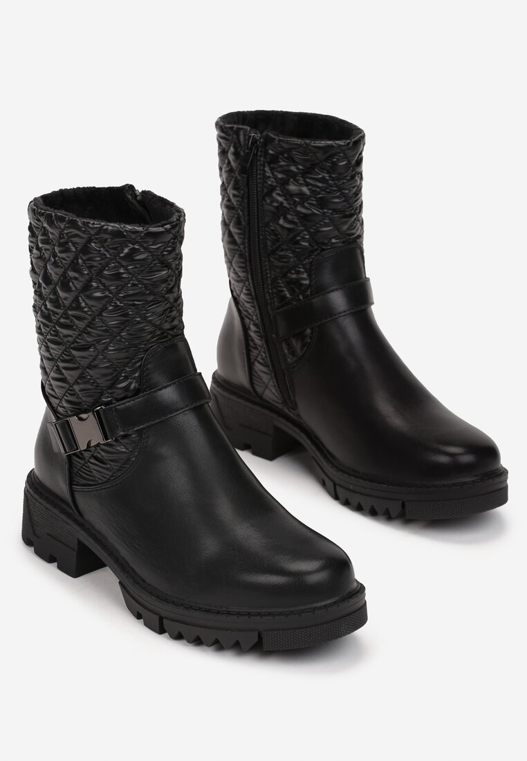 Czarne Botki Sztyblety z Pikowaną Cholewką Yerani