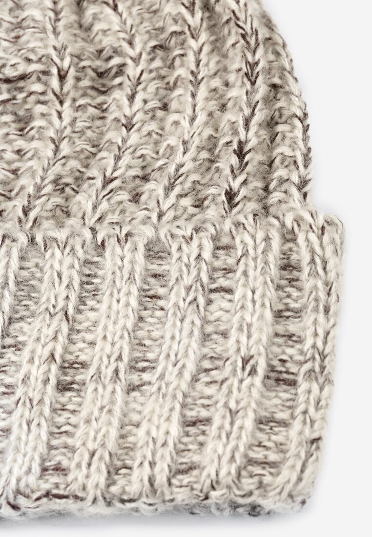 Beżowa Czapka z Pomponem Arosa