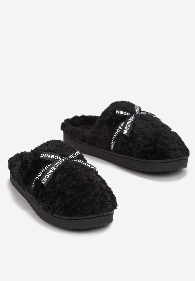 Czarne Kapcie z Futerkiem i Kokardką Balni