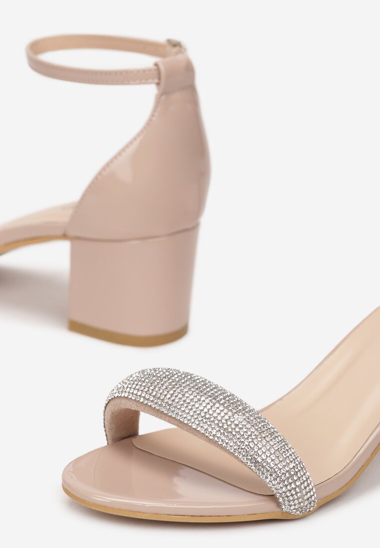 Beżowe Lakierowane Sandały z Cyrkoniami Kilerreie